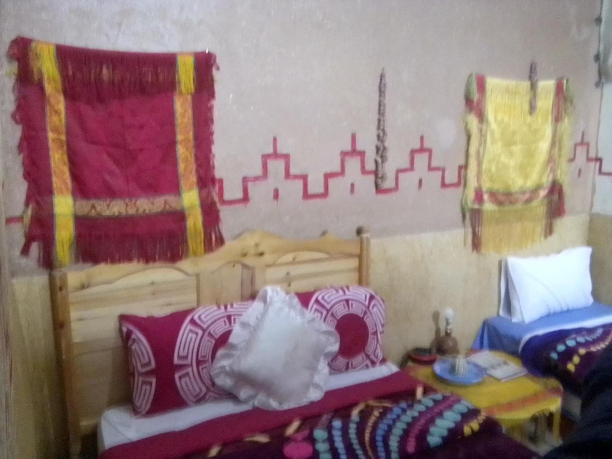 Hotel Restaurant Ait Saderat Boumalne Екстериор снимка